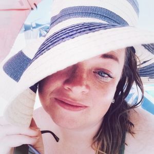 Meet your Posher, Annie